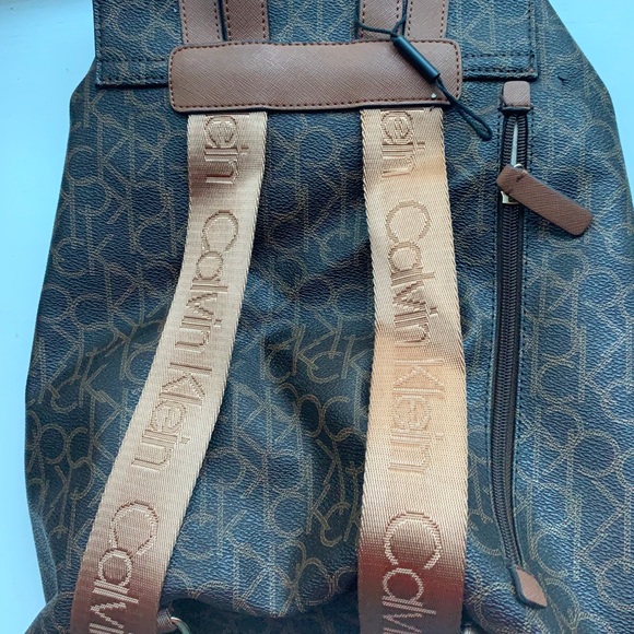 Leather bookbag - Picture 2 of 2